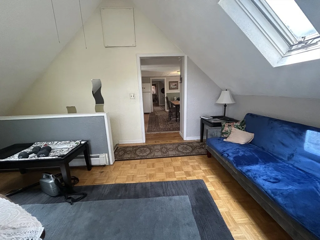 370 Main St, Winthrop