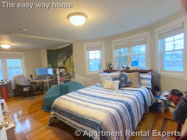 519 Main St, Magoun Square