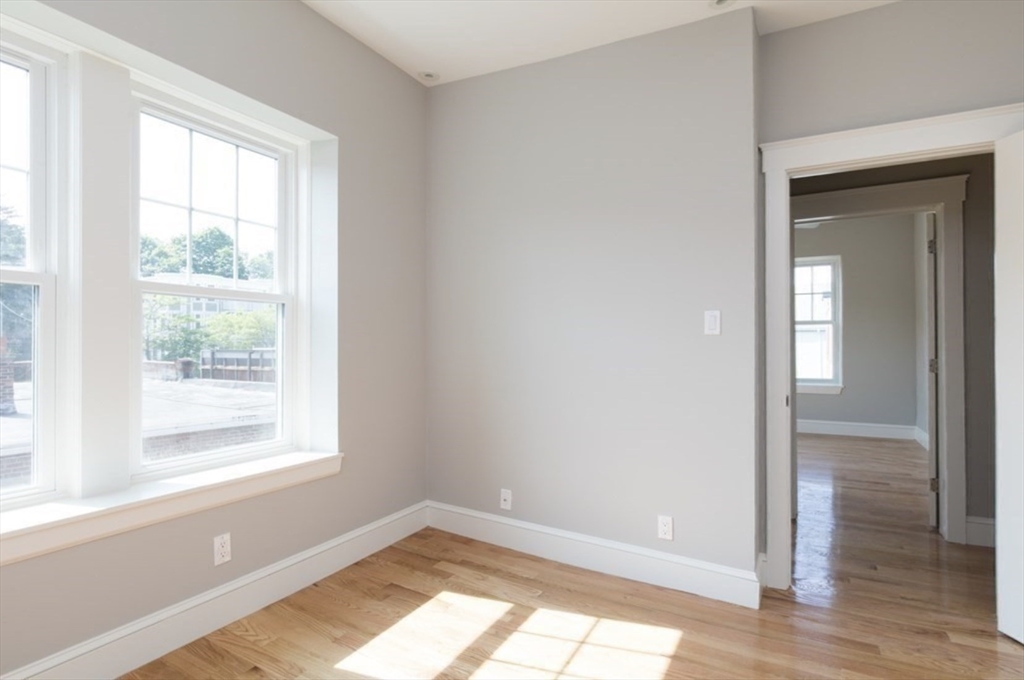 30 Montebello Rd, Jamaica Plain