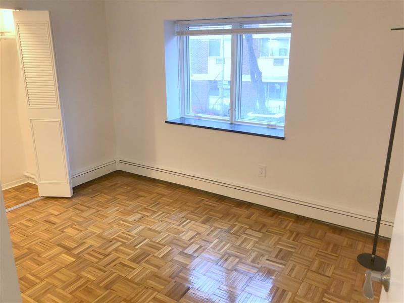 284 Harvard St, Mid-Cambridge