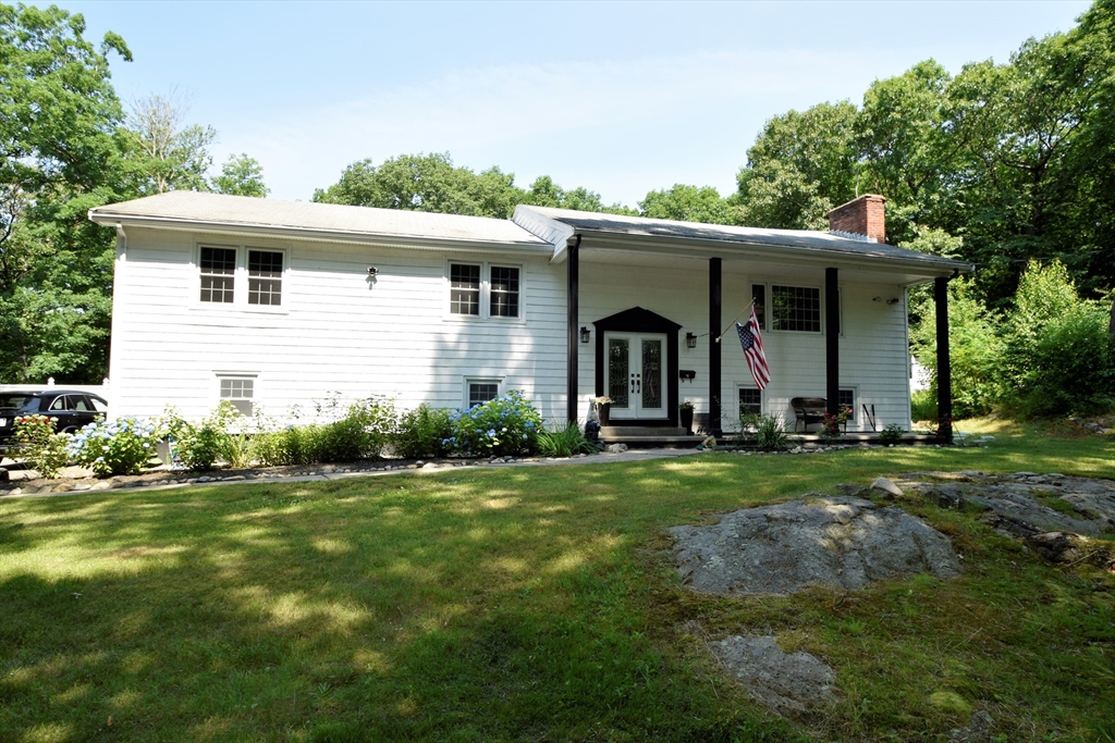 479 Westfield St, Dedham