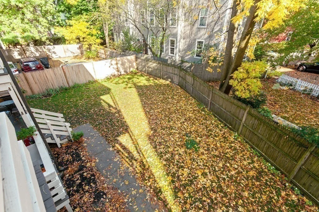 268 Windsor, The Port