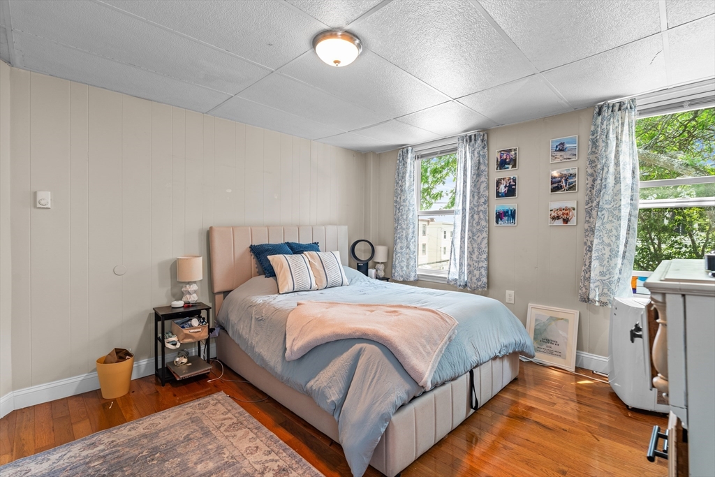 54 Cottage St, East Boston