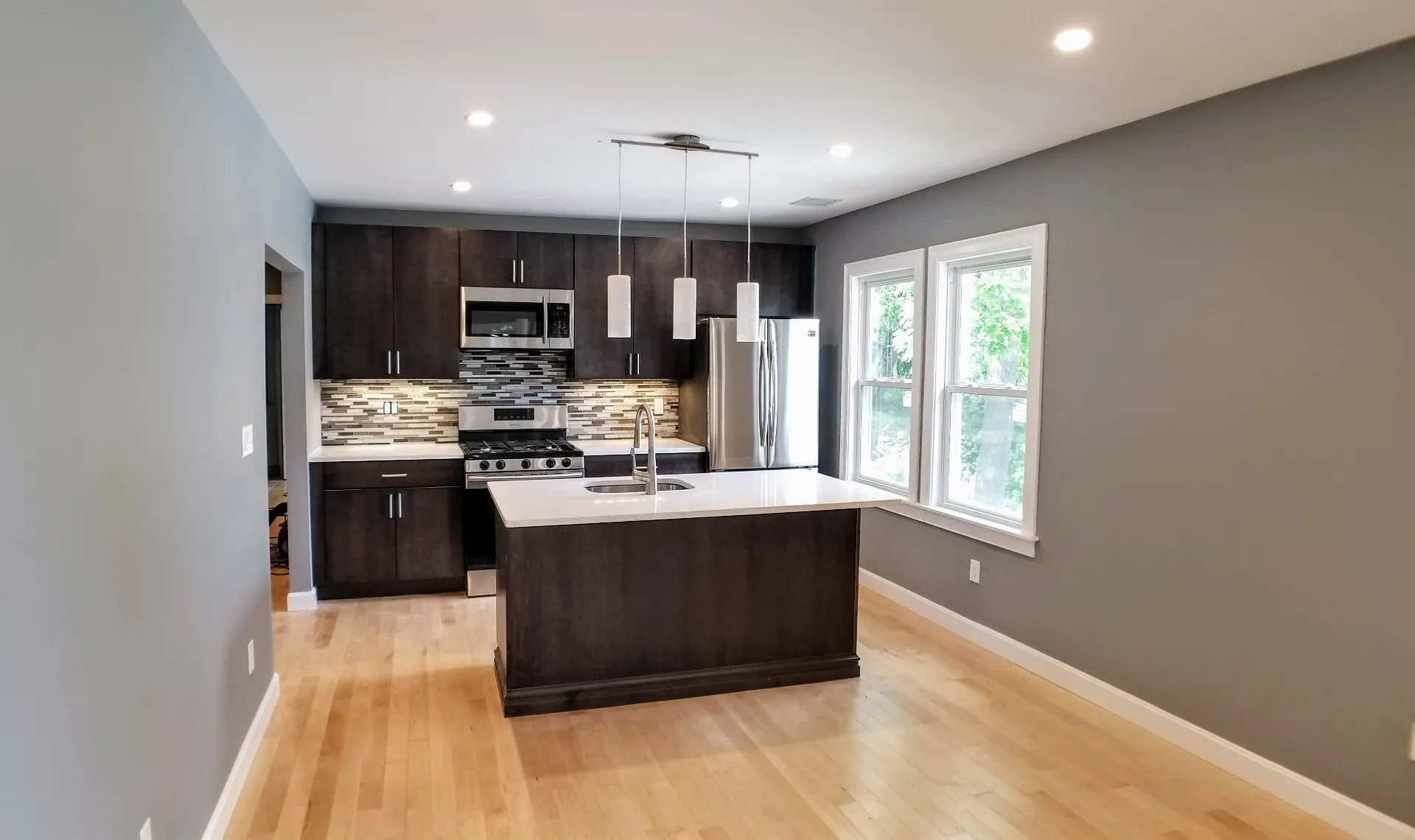 31-33 Thornton St, Roxbury