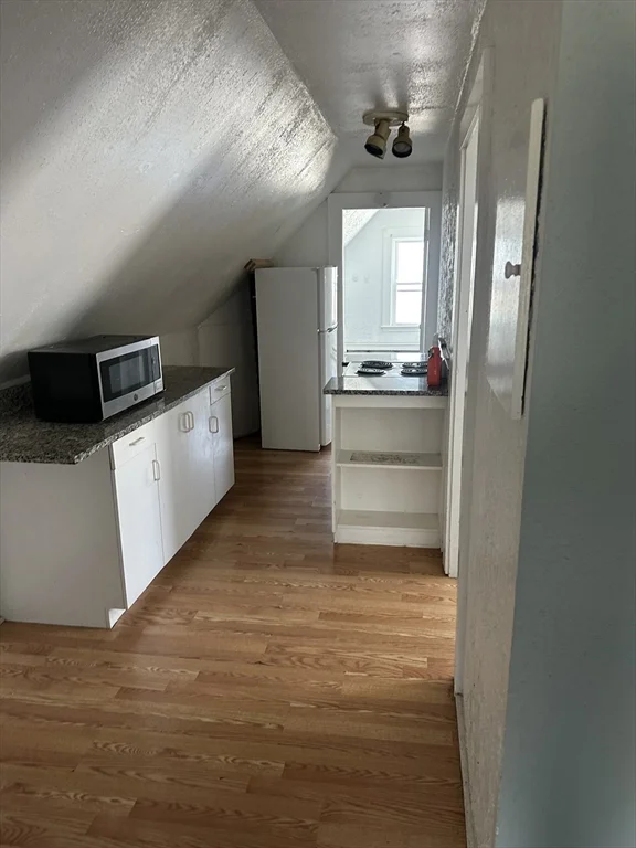 4 Fruit St, Milford