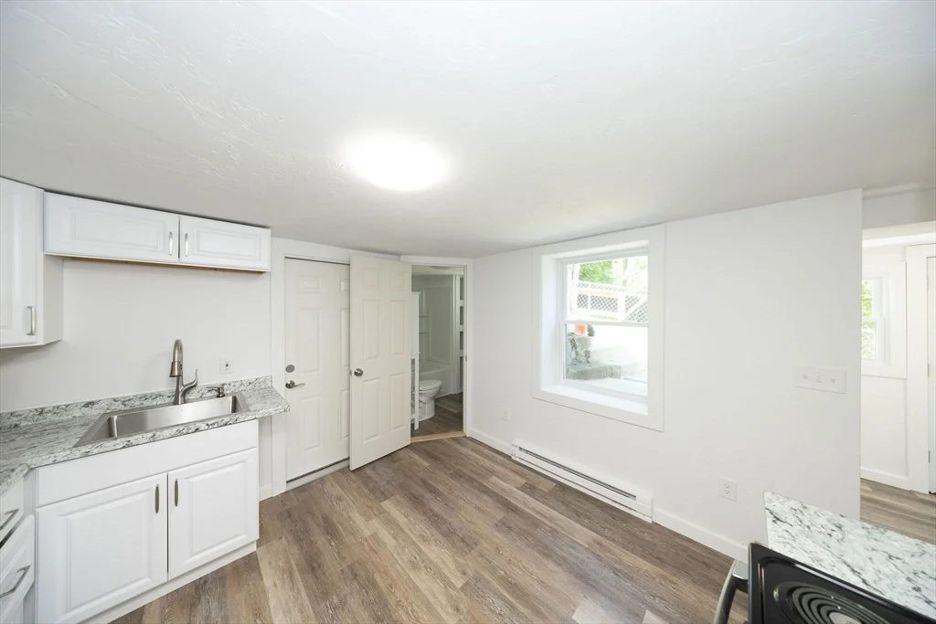 61 Rodney St, Worcester