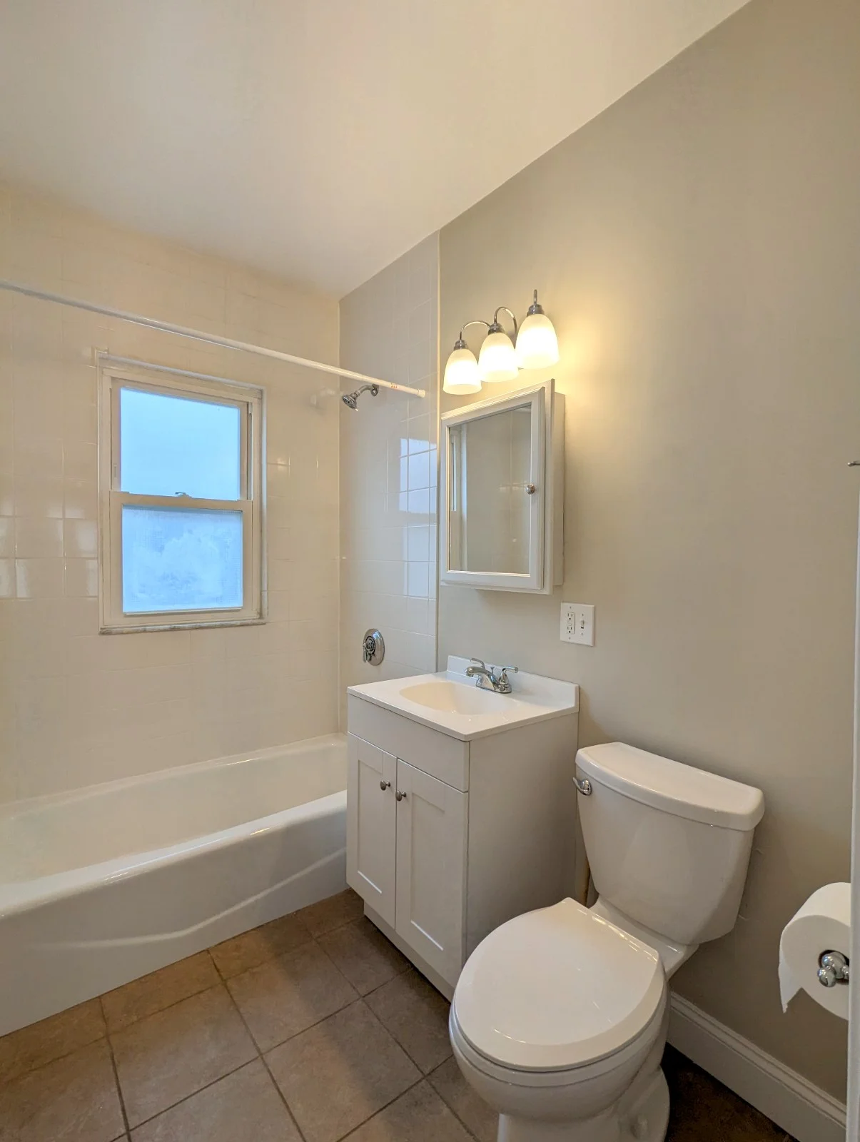 35 Trowbridge St, Arlington