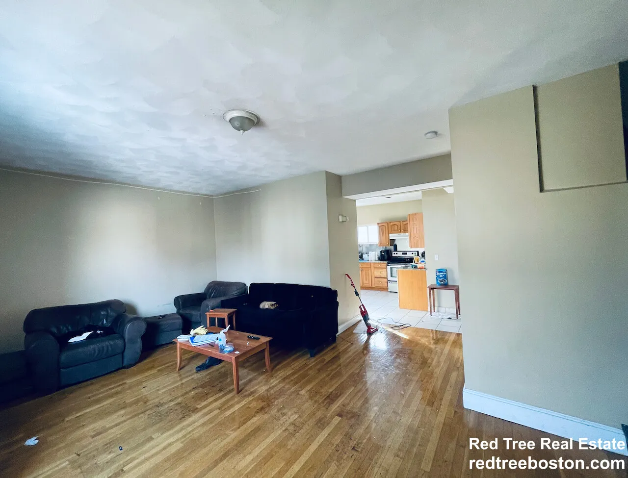 19 Highgate St, Allston