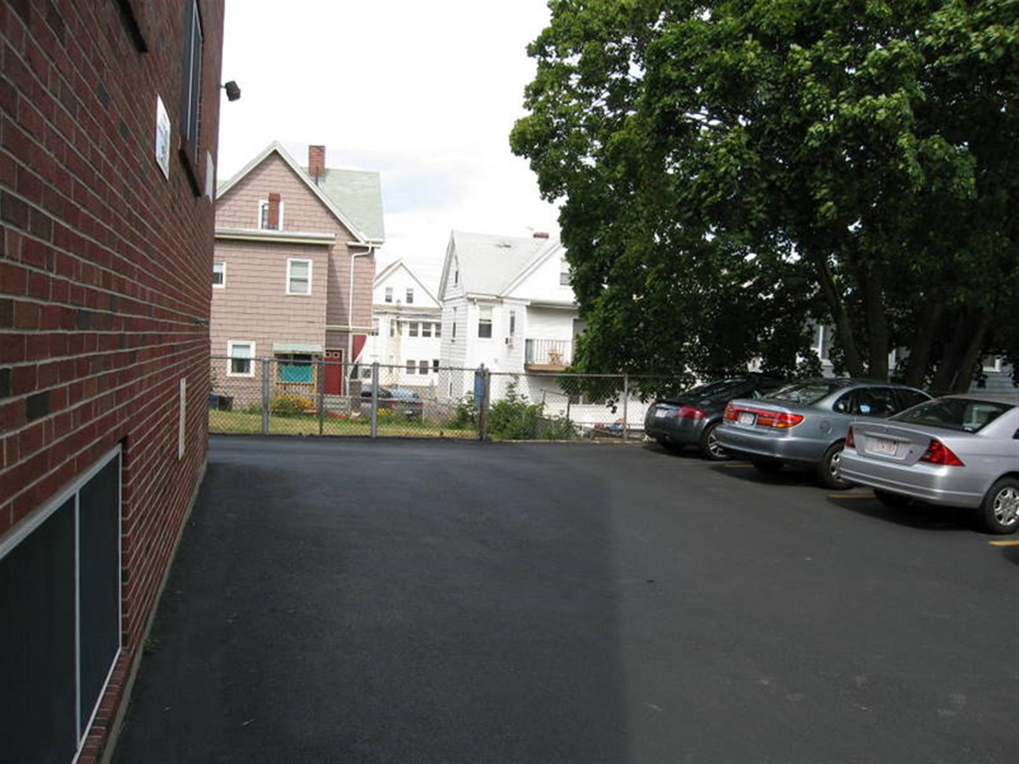 70 Park St, Ward Two