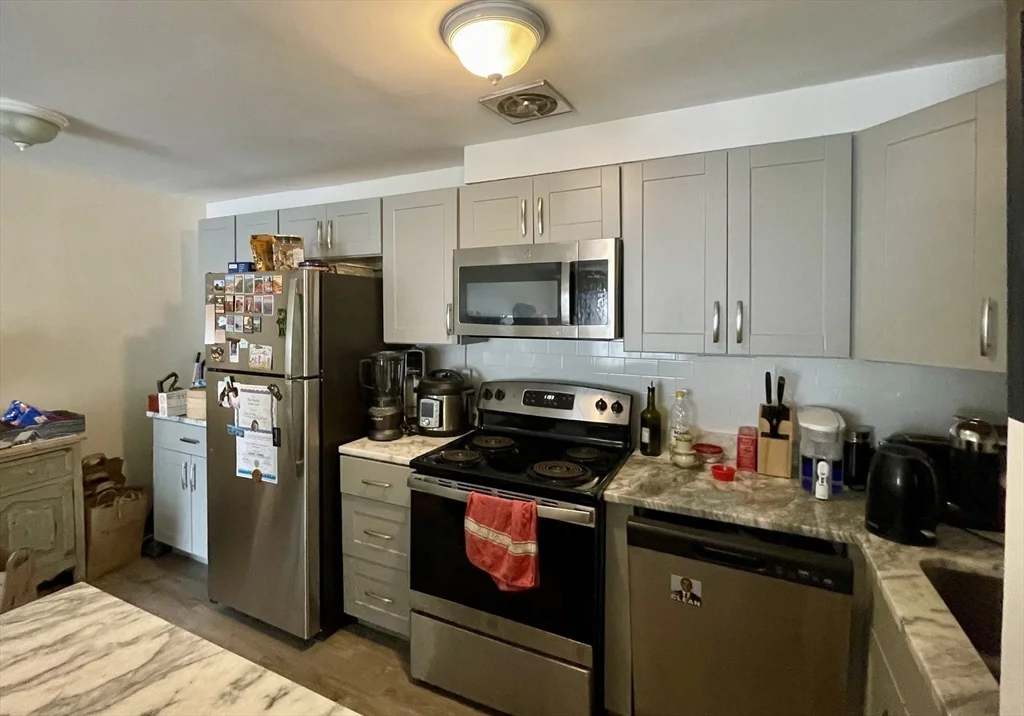 50 Green St, Coolidge Corner