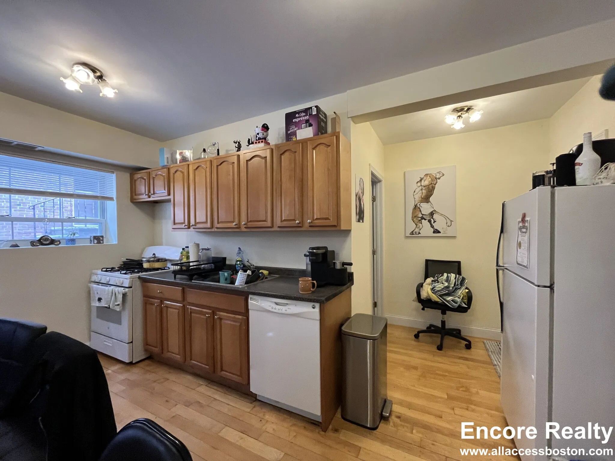 1555 Beacon St, Brookline