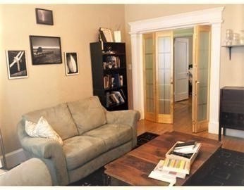 12 Royce Rd, Brighton