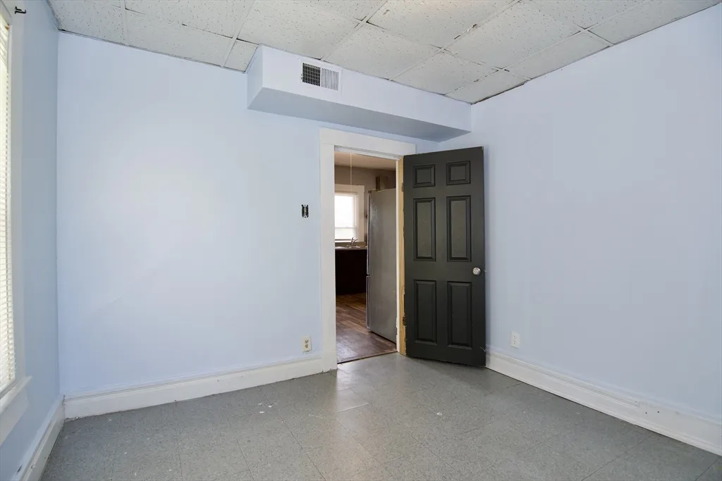 425 Taylor St, Springfield