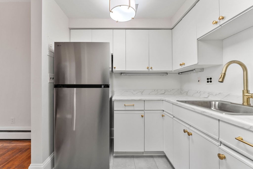 320 Commonwealth Ave, Back Bay