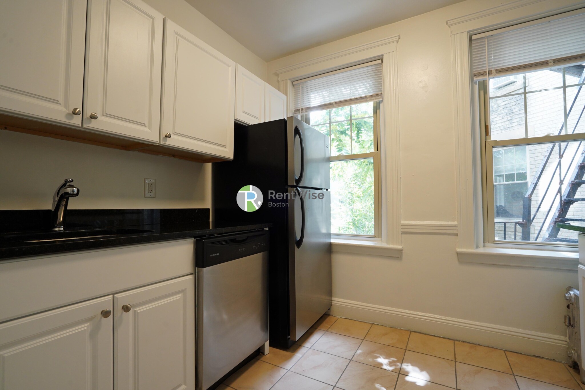 1848 Commonwealth Ave, Brighton