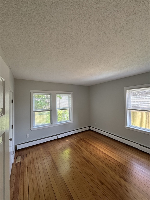 25 1/2 Porter St, Taunton