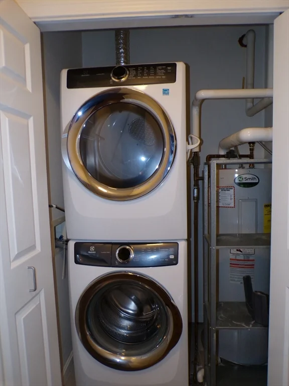 1 Cityview Ln, Quincy