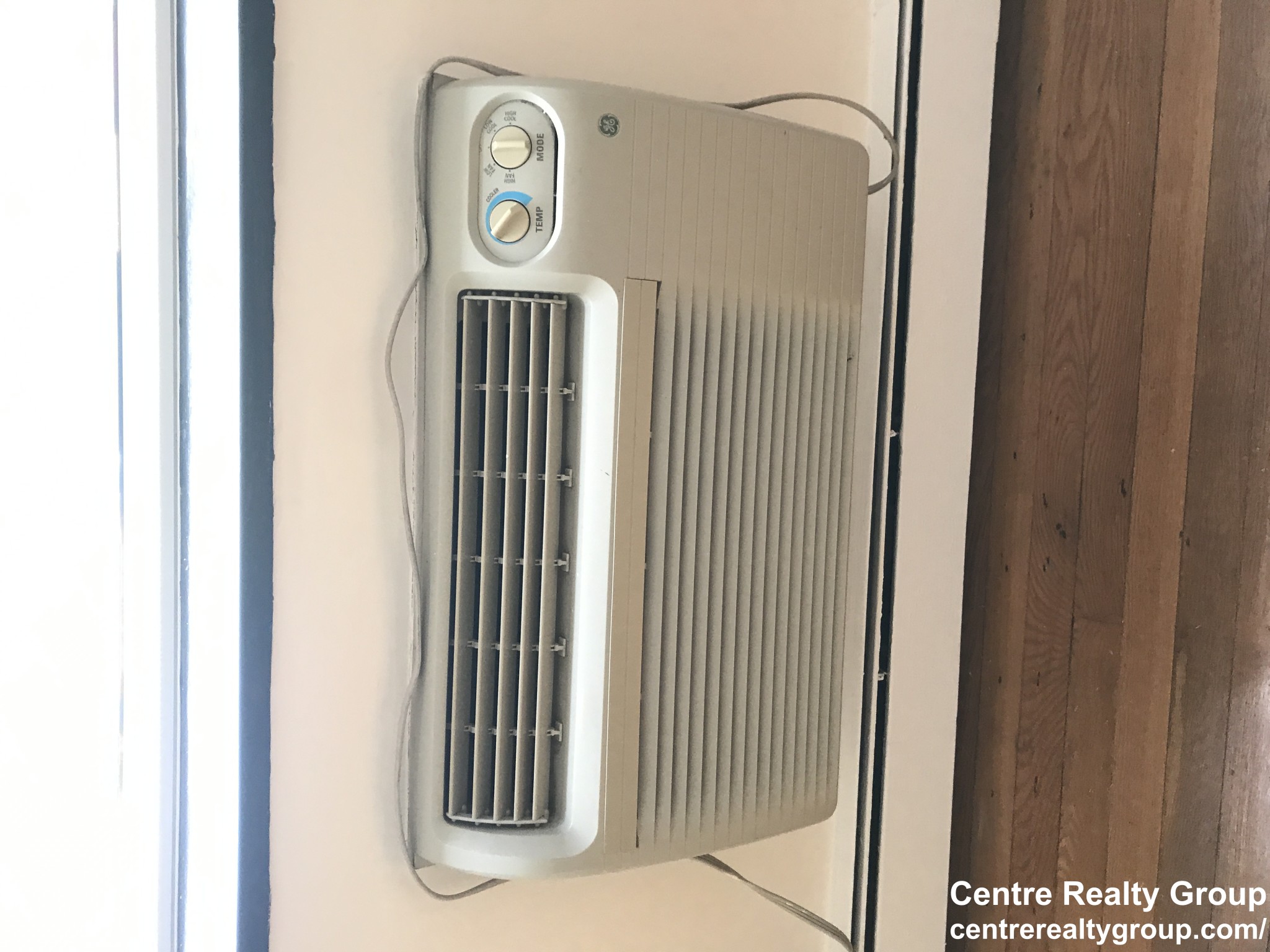 288 Grove St, Auburndale