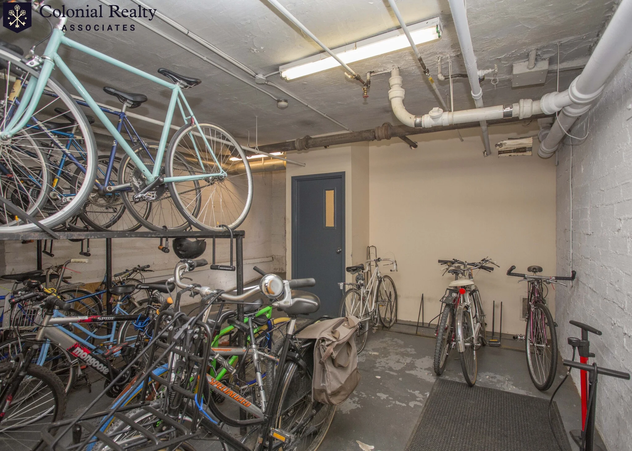 123 Highland Ave, Winter Hill