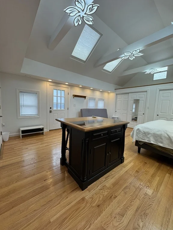 16 Homestead Ave, Quincy