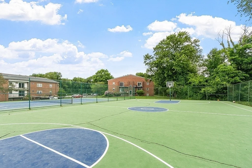 153 Milk St, Westborough