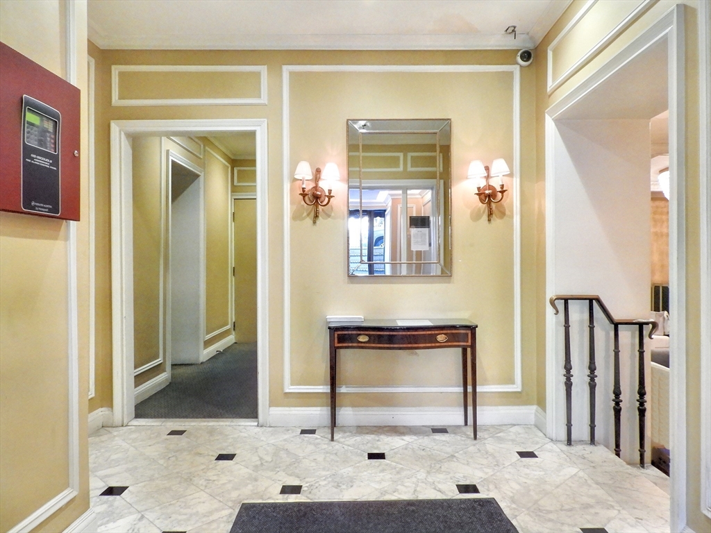 362 Commonwealth Ave, Back Bay