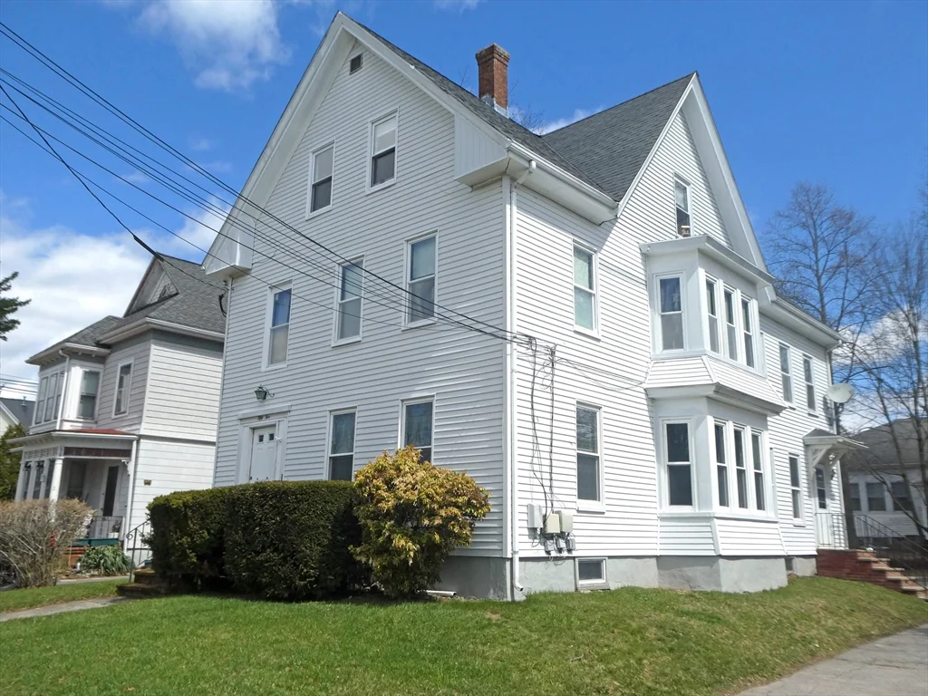 55 Everett St, Middleboro