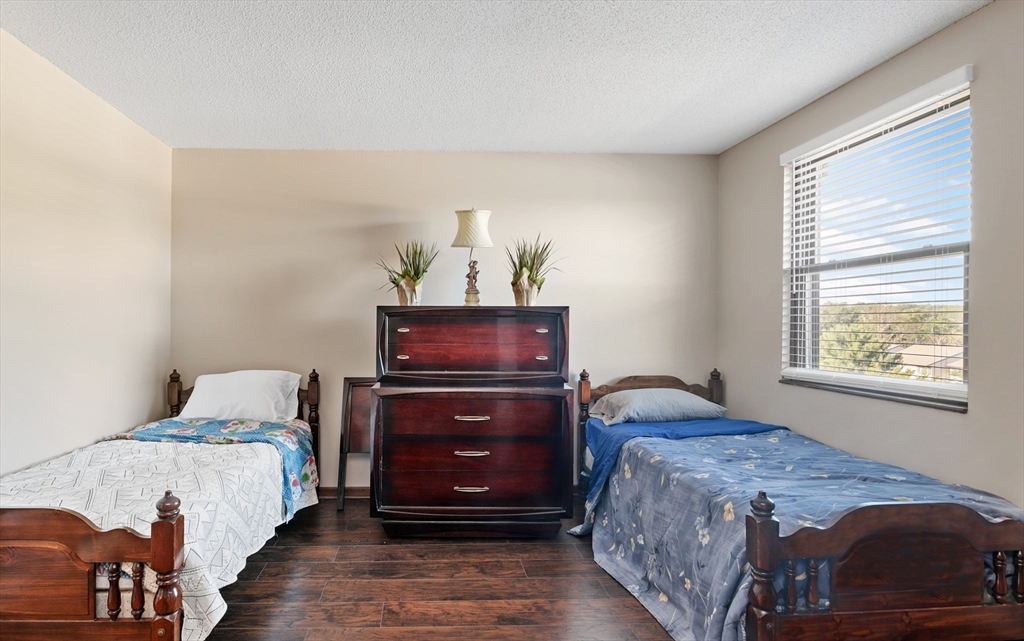 38 Rocky Nook, Malden