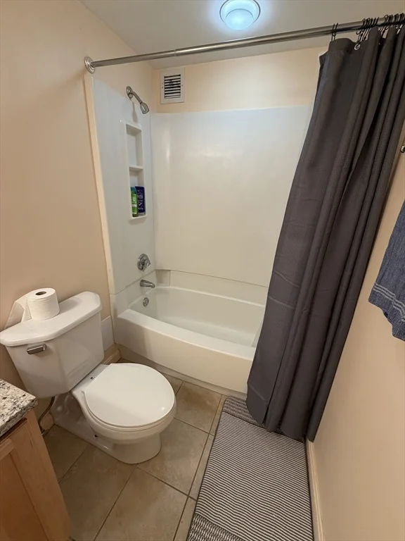 8 Museum Way, East Cambridge