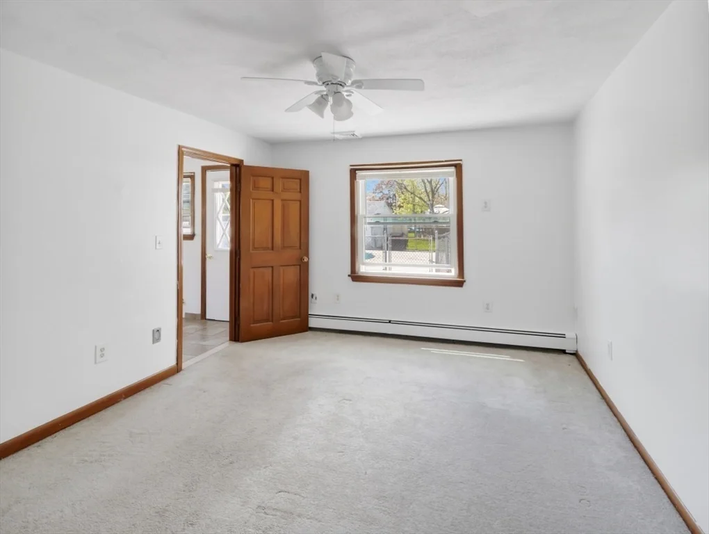 16 Indian Rock Dr, Saugus