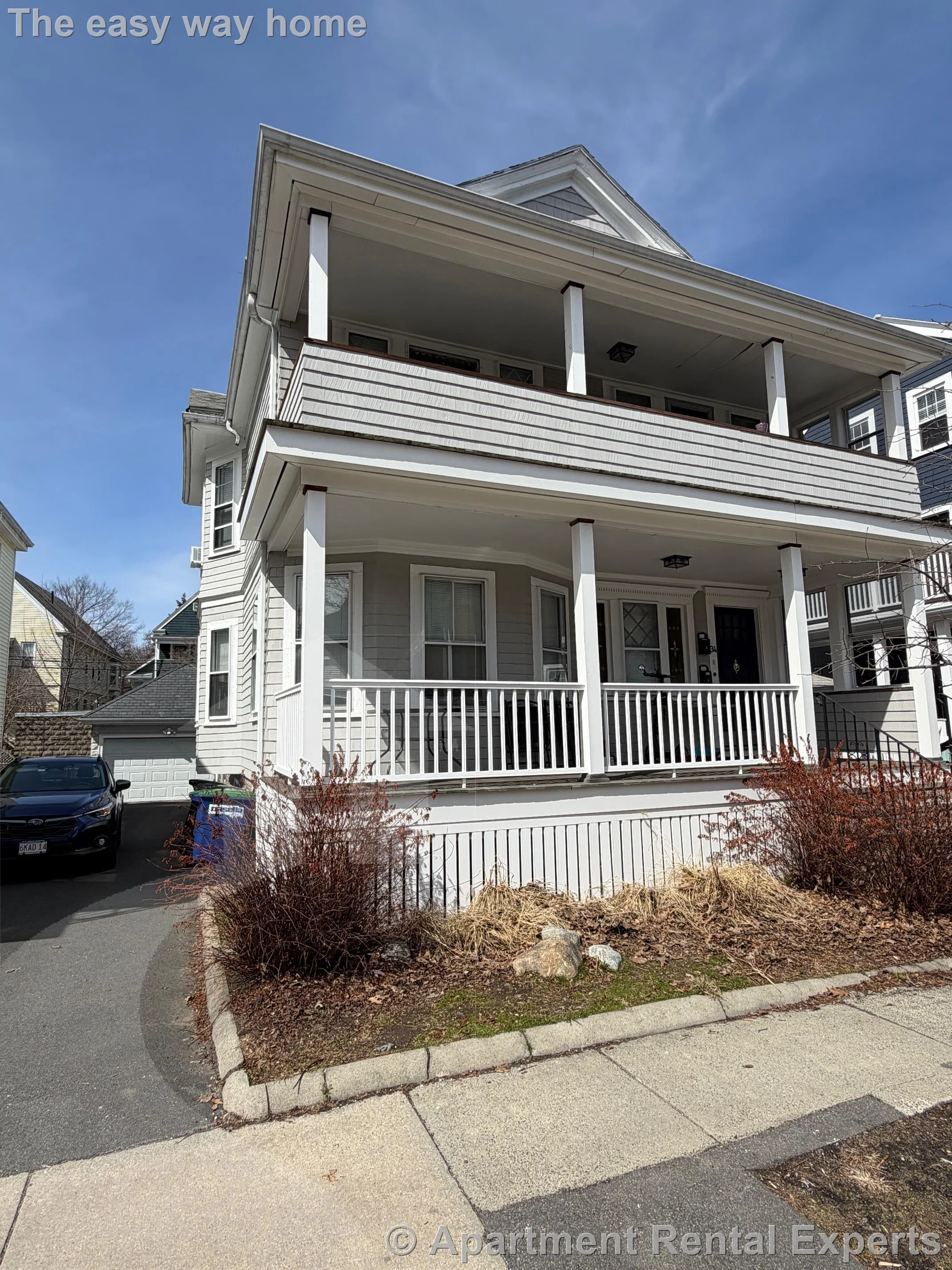 34 Leonard St, Tufts