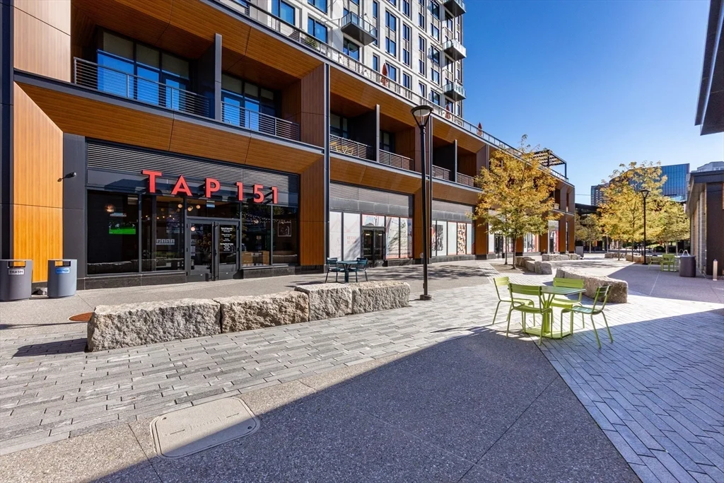 8-10 Museum Way, East Cambridge