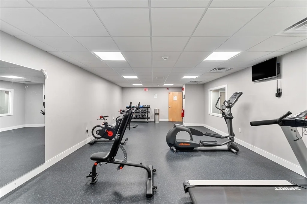 1457 Tremont St, Mission Hill