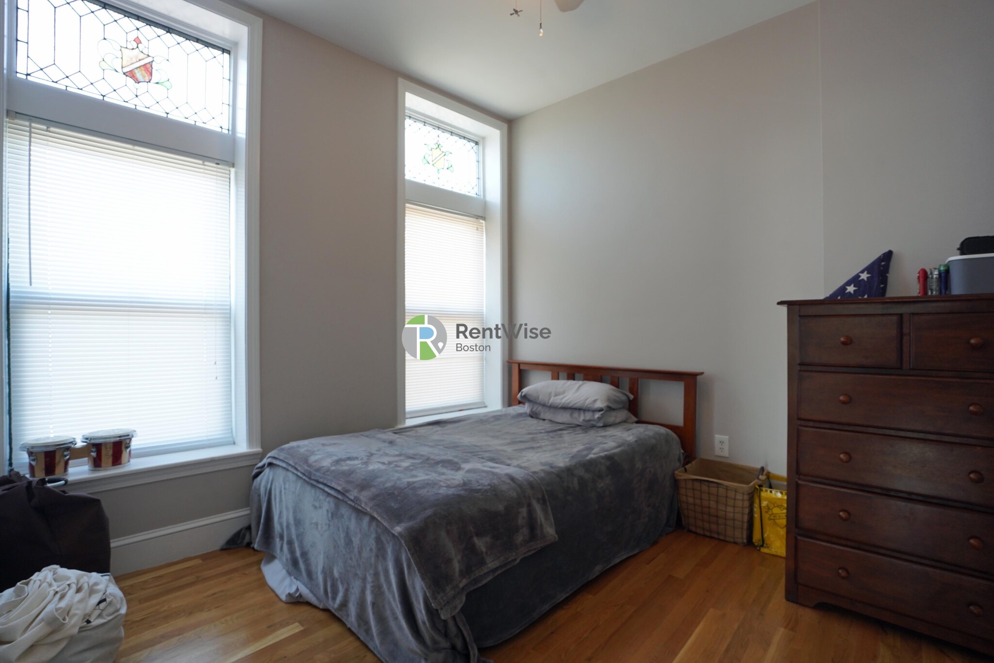 365 Washington St, Brighton