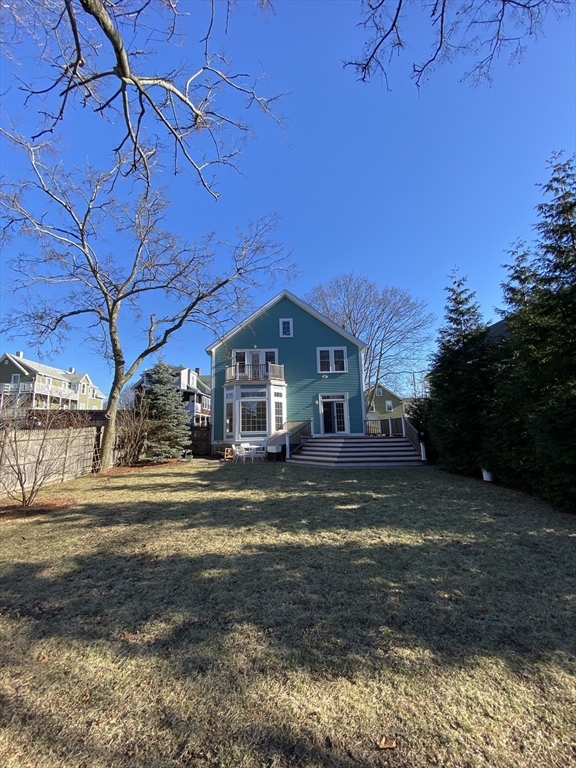 61 Cedar St, North Cambridge