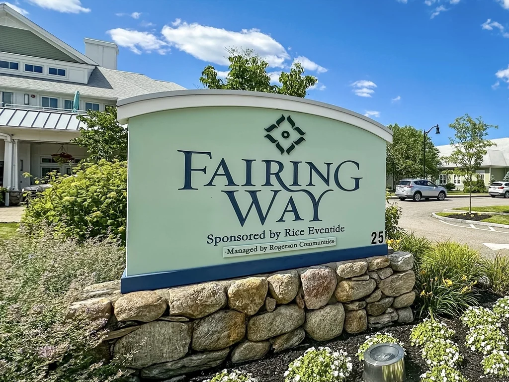 25 Stonehaven Dr, Weymouth