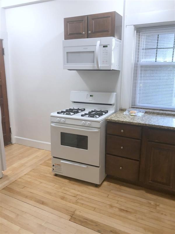 5 Linnaean St, Neighborhood Nine