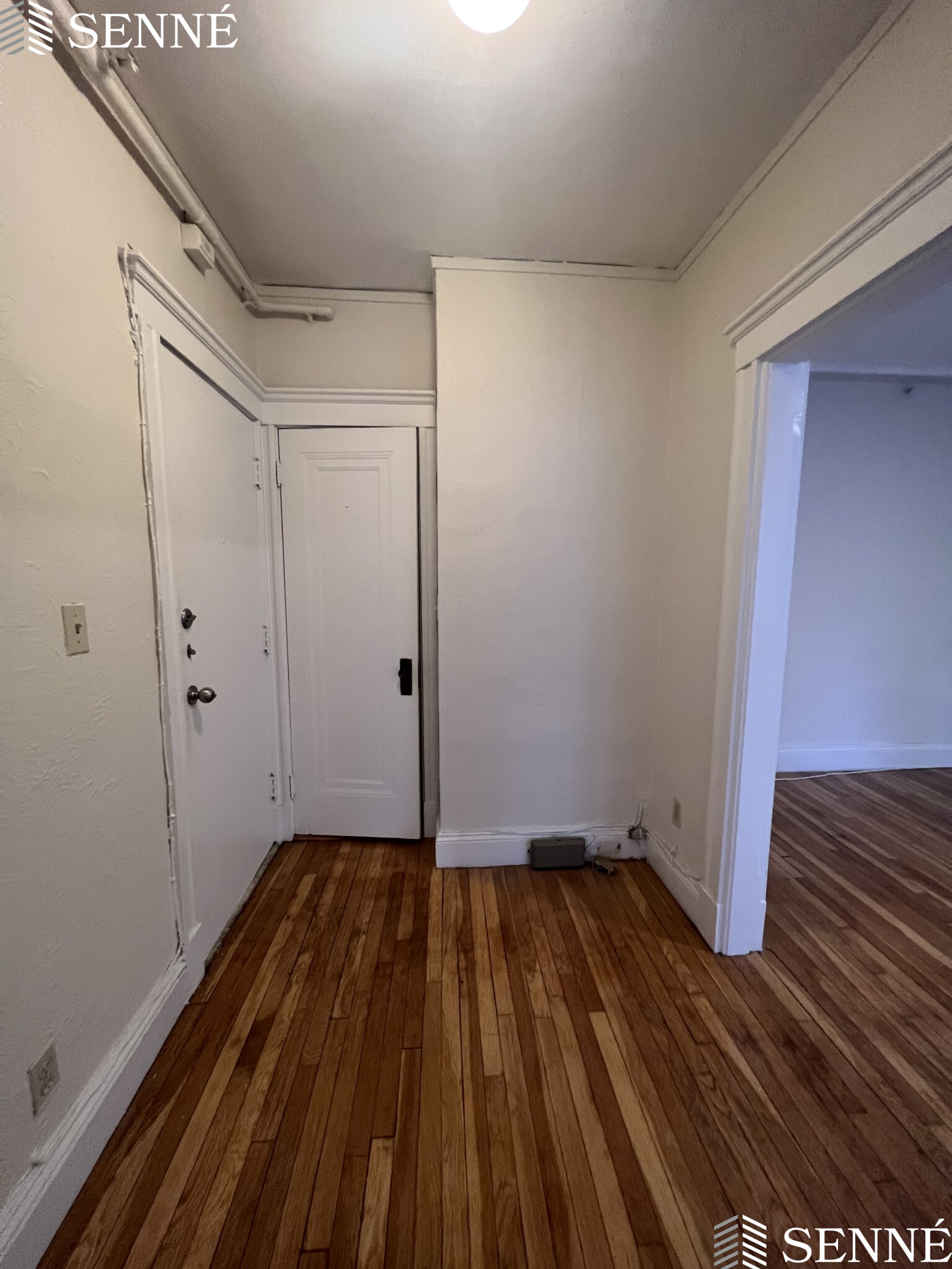 1558 Massachusetts Ave, Neighborhood Nine