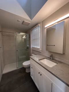 384 Harvard St, Mid-Cambridge