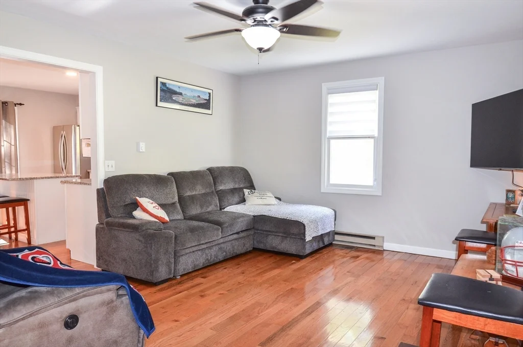 52 Stockton St, Boylston