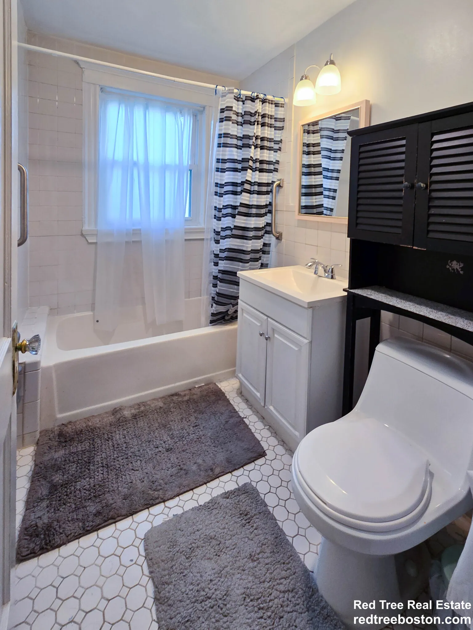 63 Pinckney Pl, East Somerville