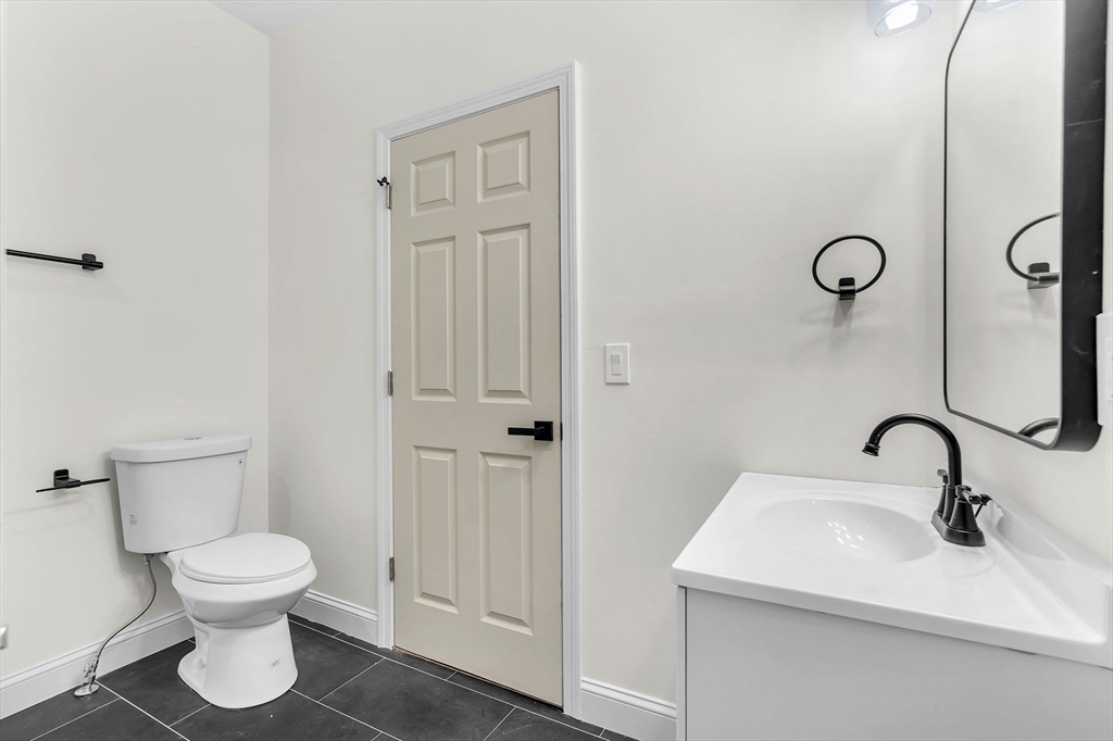 23 Pleasant St, Fitchburg