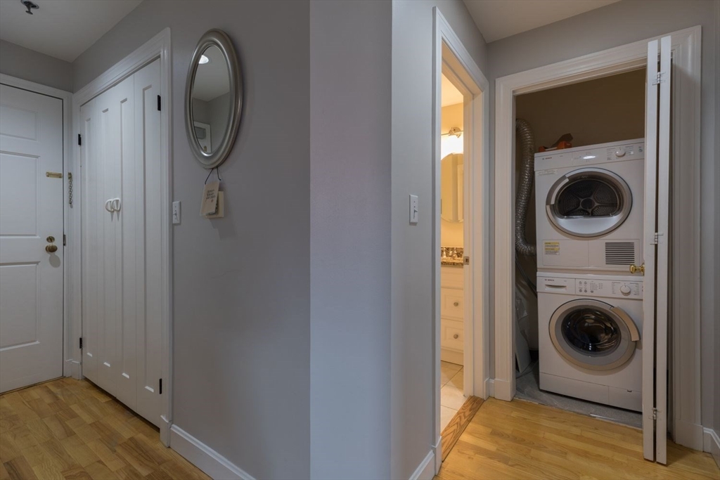 416 Marlborough St, Back Bay