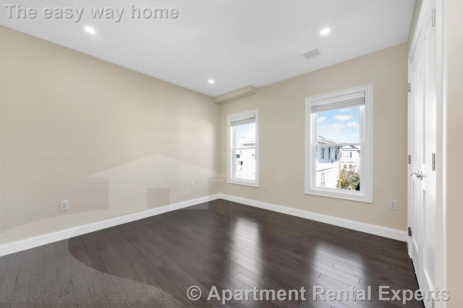 43 Wright Ave, Tufts University