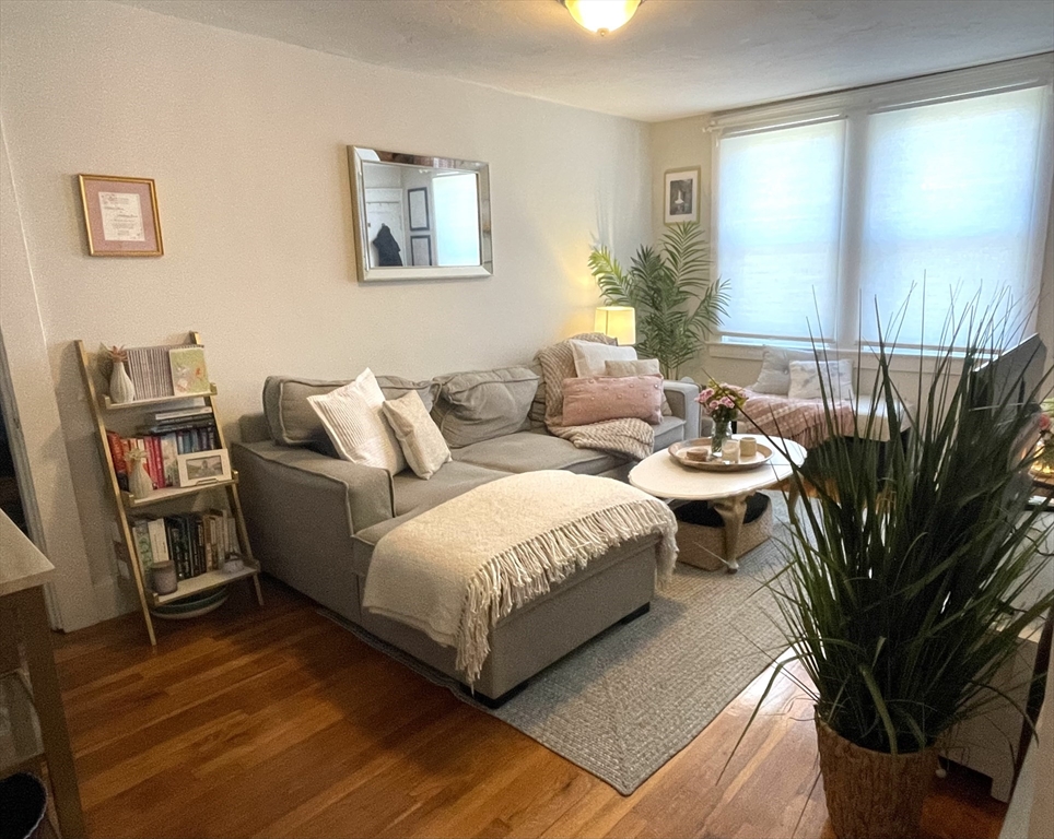 136 Wrentham St, Dorchester