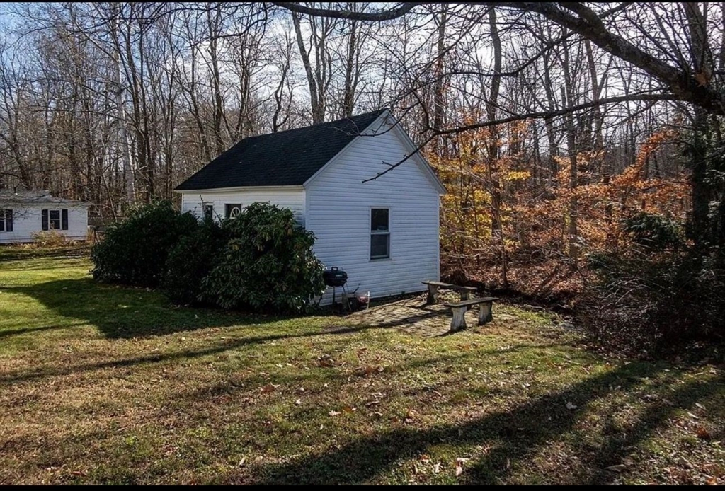 20 S Main St, Ashburnham