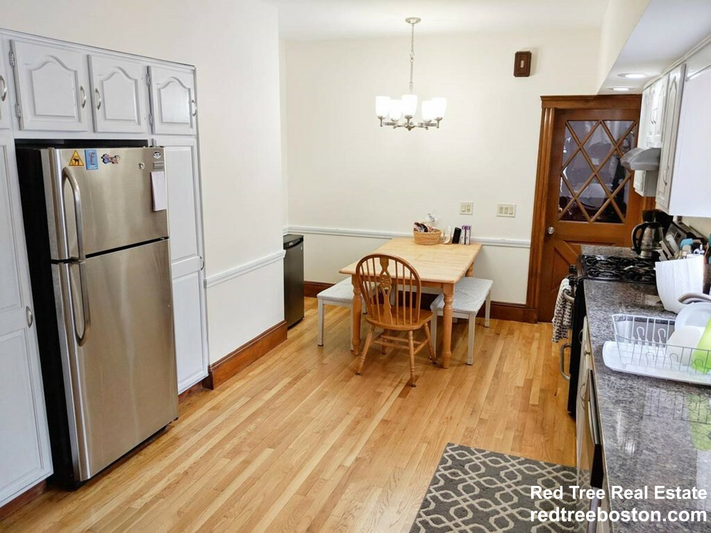 7 Justin Rd, Brighton