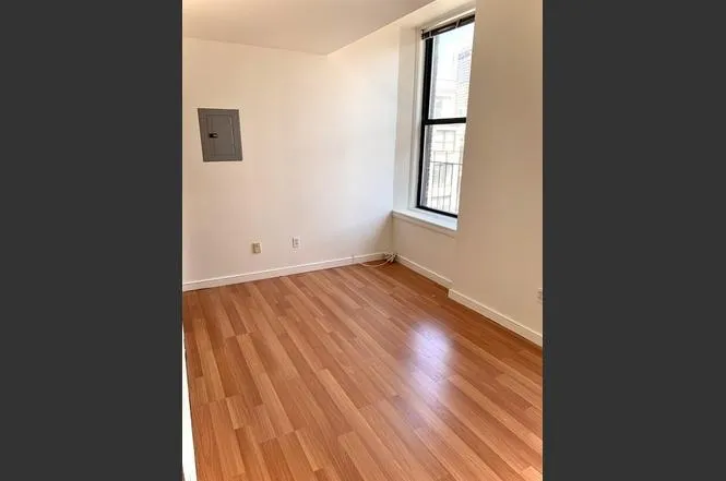 131 Tremont St, Downtown