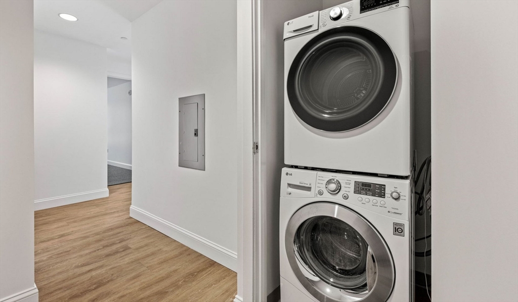 99 Kneeland St, Chinatown