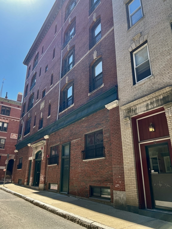 10 Henchman St, North End